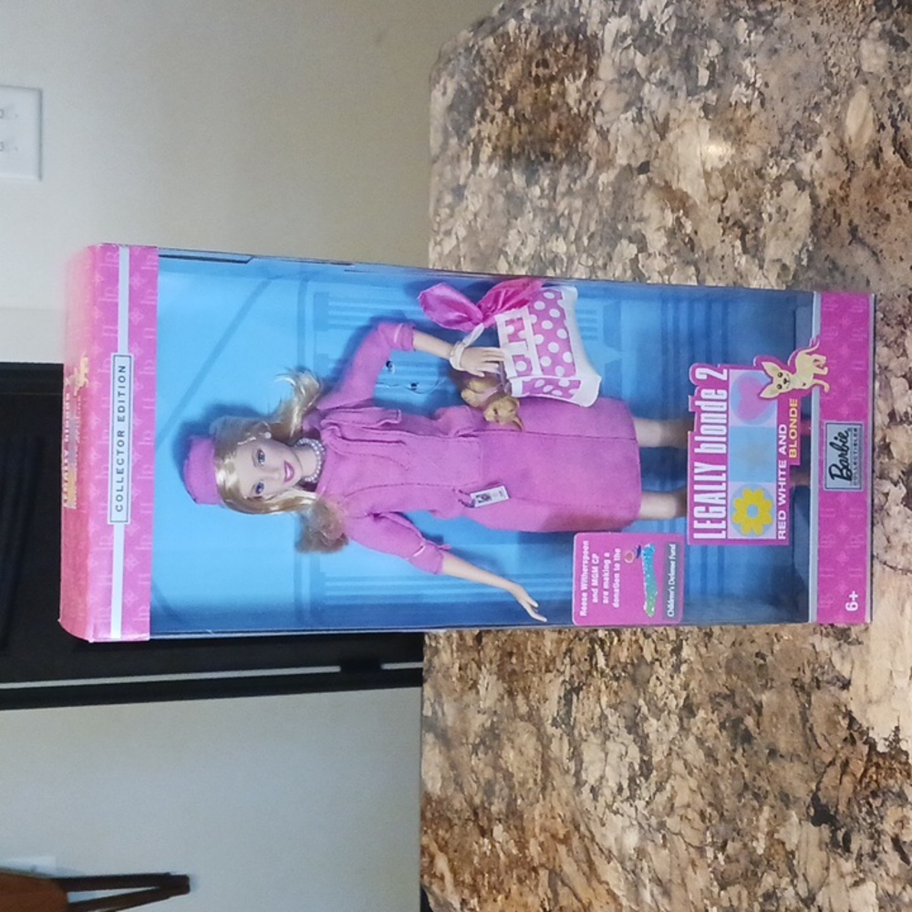 LEGALLY blonde 2 Barbie as Elle Woods NIB